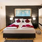 - Bergblick - Apartment Vandans